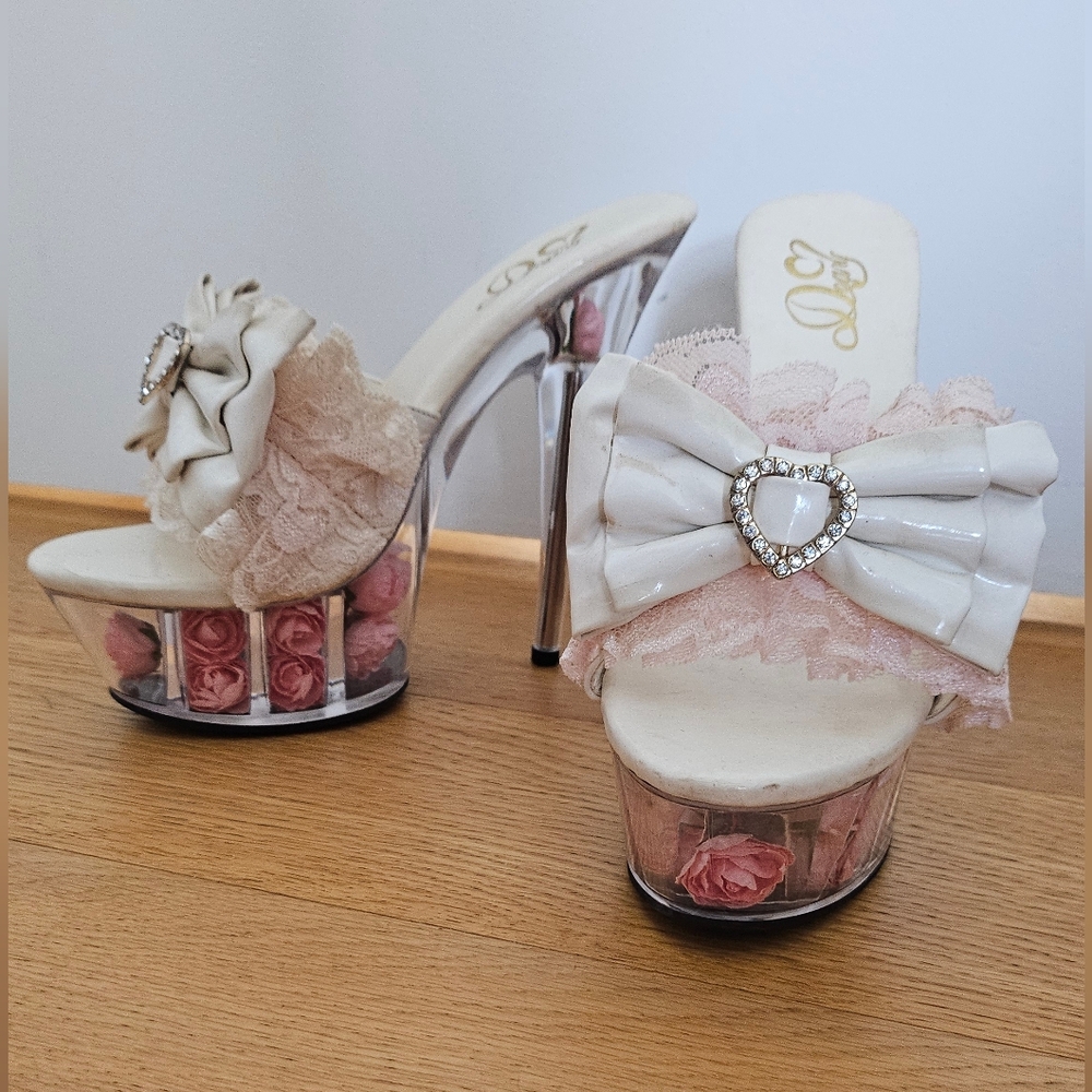 Yumetenbo Gyaru Lolita Deary Ivory Bow Platform Heels With Roses